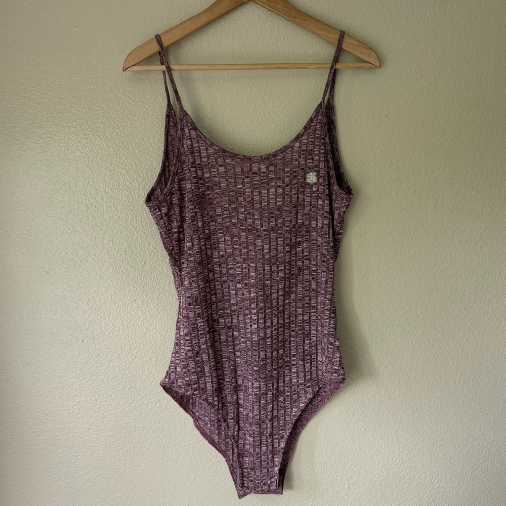 ❇️La Hearts Burgundy Ribbed Bodysuit 2 for $22❇️